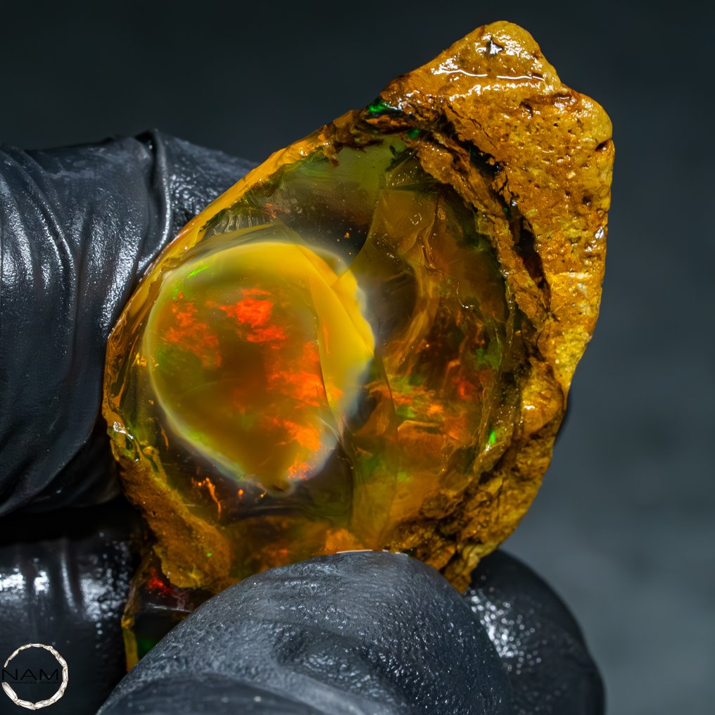 非常罕见的天然AAA+++水晶蛋白石，未处理 57.2克拉- 11.44 g #1.0