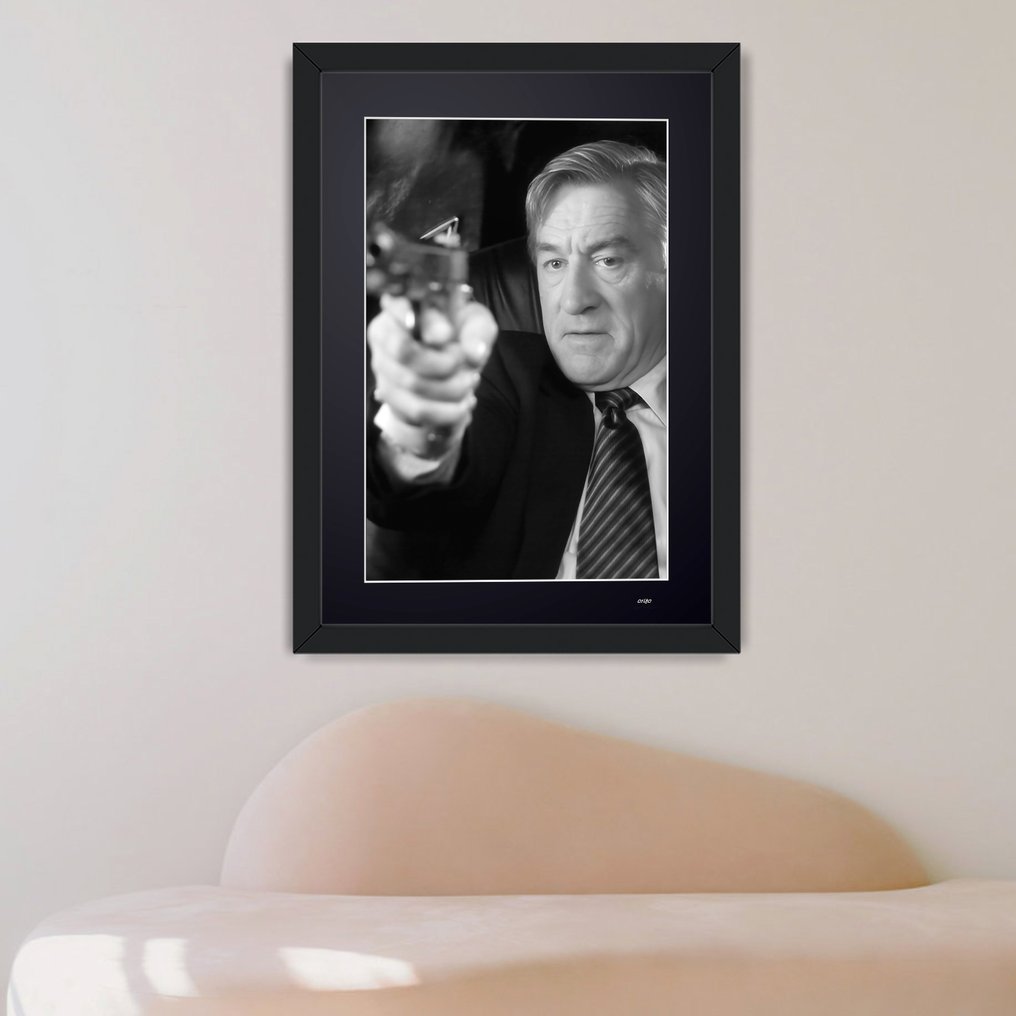 Robert De Niro 2010 - Fine Art Photography - Luxury Wooden Frame 70X50 cm - Limited Edition 01 of 30 - Serial 20520 - Original Certificate (COA), Hologram - 100% New. Shipping Reduction from 3 items #1.0