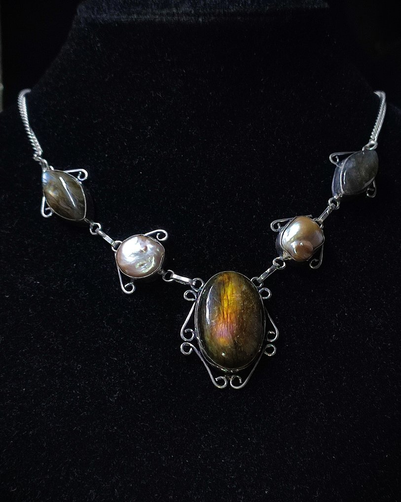 Collana artigianale in argento 925 con labradorite di prima qualità e perle Keshi, senza prezzo di - Collier #1.0