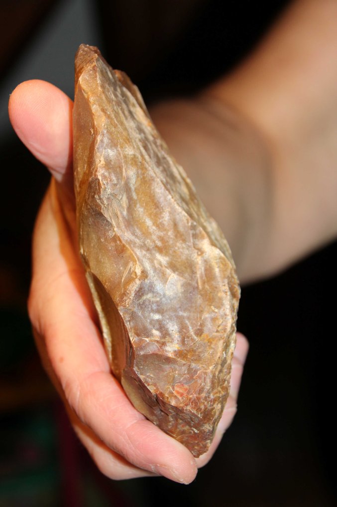 Paleolithic Flint Biface - 150 mm (No Reserve Price) #3.2