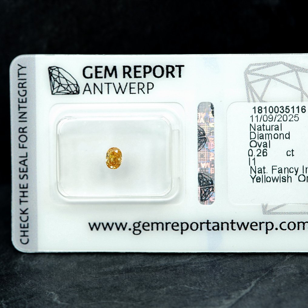 1 pcs Diamant  (Naturfarvet)  - 0.26 ct - Oval - Fancy intense Gullig Orange - I1 - Gem Report Antwerp (GRA) #2.1