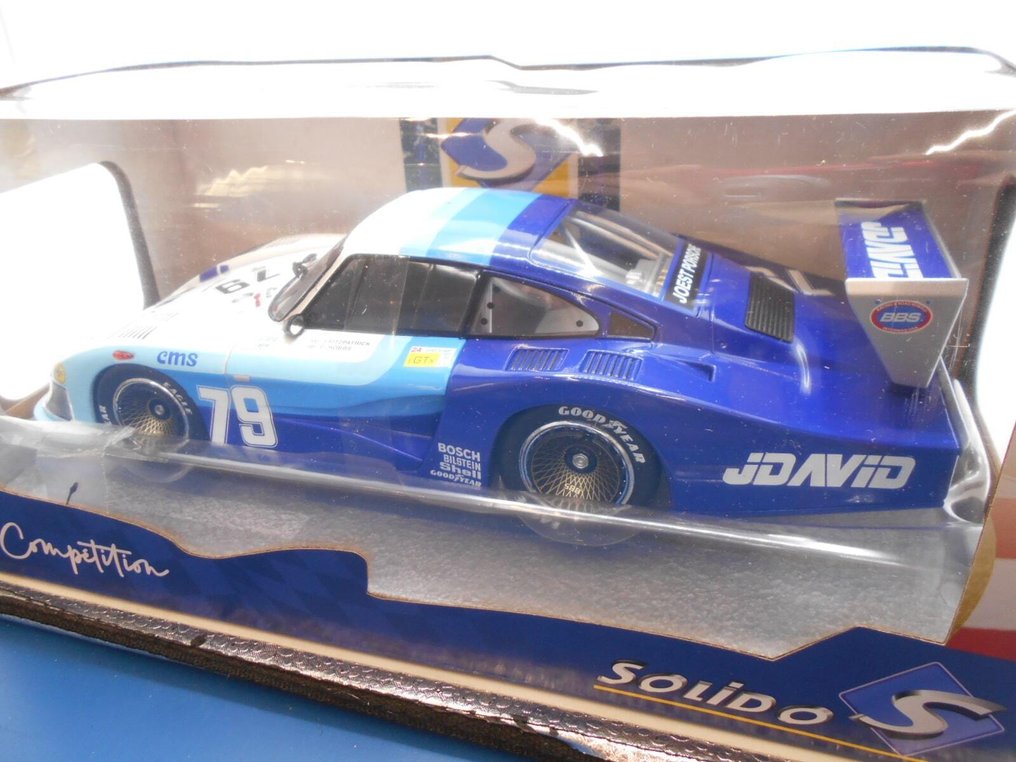 Solido 1:18 - Modelauto - Porsche 935 mobydick Le Mans 1979 - {"reasoning": "Aangezien '(cod.E39)' een code of referentie lijkt te zijn, heb ik deze onveranderd #4.3
