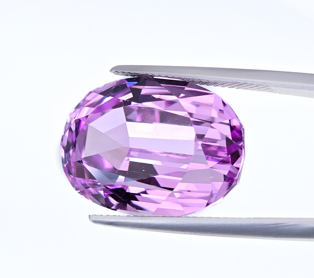 1 pcs 紫色, 粉色 紫锂辉石 - 31.78 ct - 国际有色宝石协会(ICA GemLab) - 天然锂辉石 #1.0