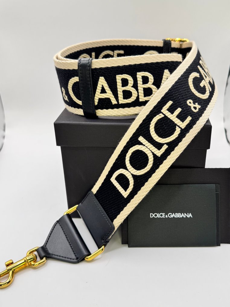 Dolce & Gabbana - Olkahihna #1.0