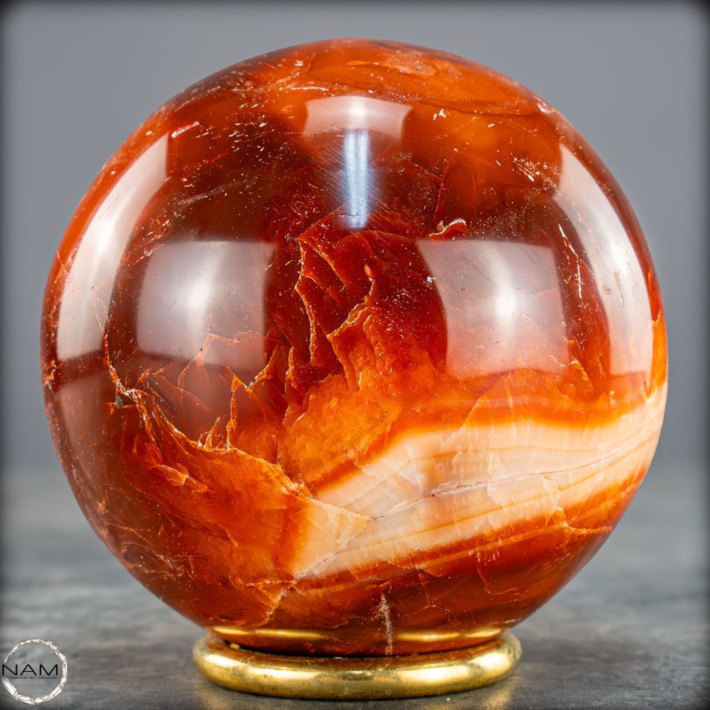 Bucată uimitoare de carneol Un foc de artificii din energie și culoare.- 703.65 g #3.2