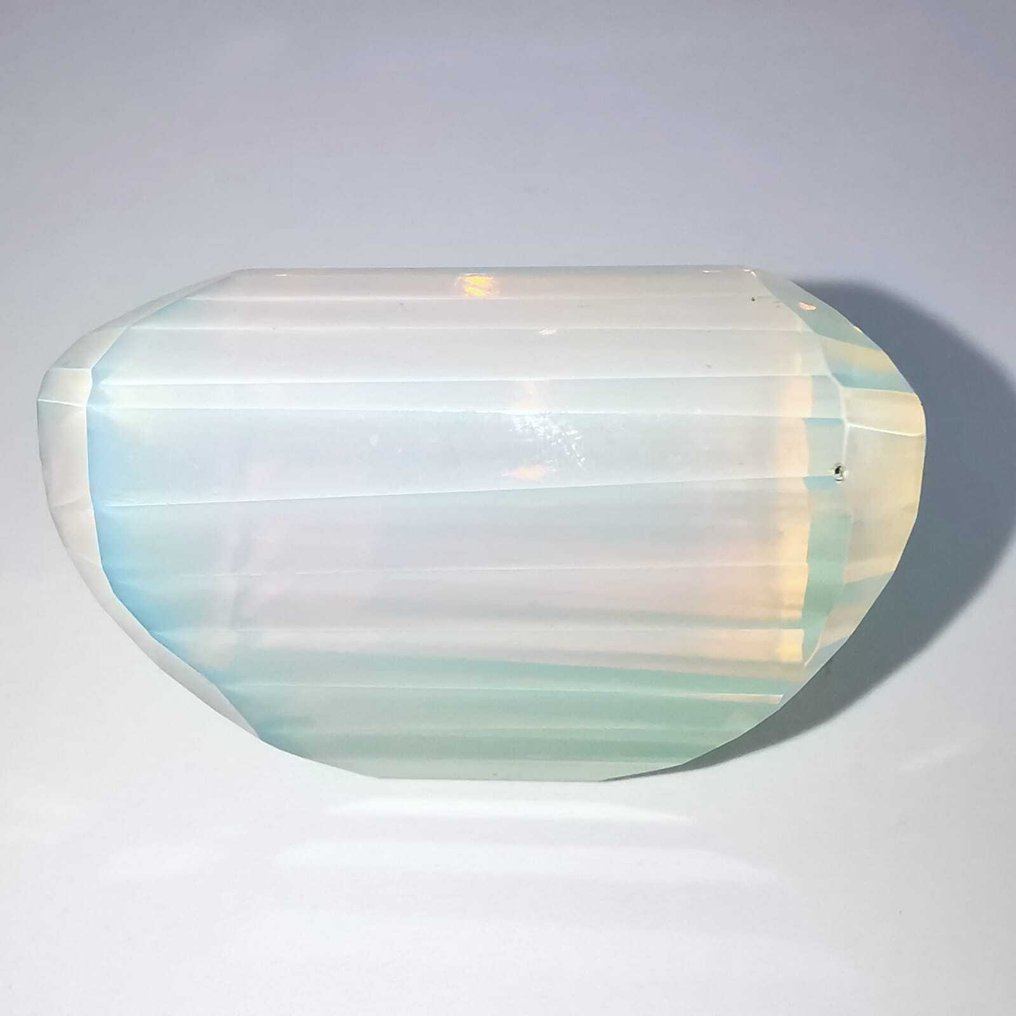 No Reserve Price Opal  - 142.74 ct - Antwerp Laboratory for Gemstone Testing (ALGT) - Big Size, Bluish White #3.2