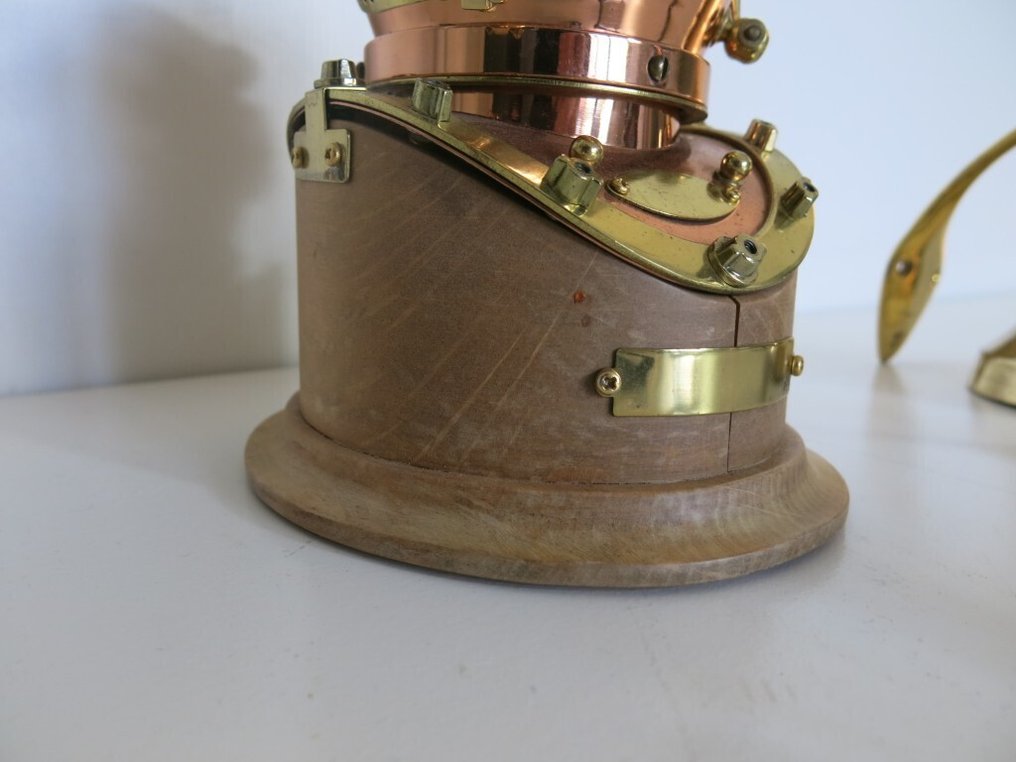 Nautiske objekter  (3) - Messing scheepsbel – duikmasker -anker ca 1970 - Messing #3.2