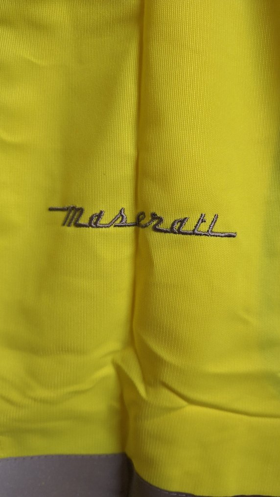 giubbino - Maserati - 2000 #1.0