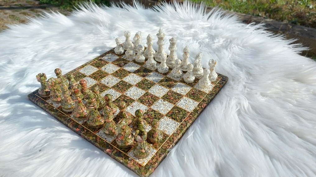 Σετ σκακιού - Λευκός Χωλίτης (Ηνωμένες Πολιτείες), Ουνάκιτ (Πακιστάν), Ρητίνη #1.0