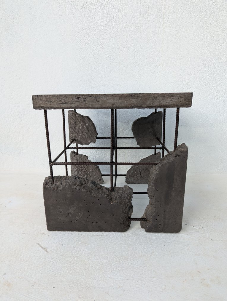 Wallavibe - D.B - Éjjeliszekrény - CUBO M - Funkcionális művészet - Szoborszerű bútor #3.2