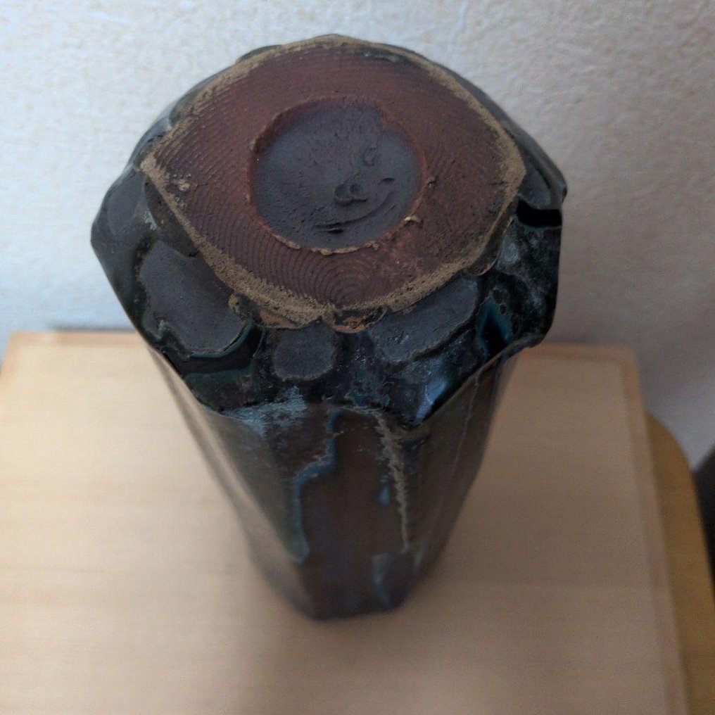 花瓶 - 陶器, 非常精美的Seto瓷瓶，签名 - 加藤常助（1958年出生） - 包括题签的友箱。 - 日本 #4.3