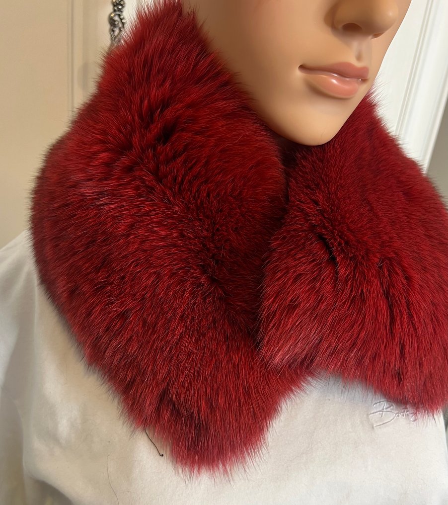 Artisan Furrier - Burgundy - Fox Fur Collar - Écharpe #1.0