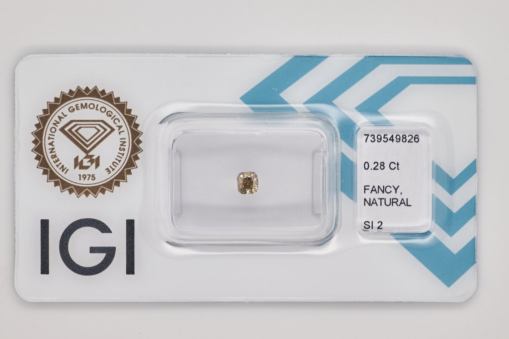 没有保留价 - 1 pcs 钻石 (天然色彩的) - 0.28 ct - 枕形 - Fancy 稍帶棕色的, 稍帶綠色的 黄色 - SI2 微内含二级 - 国际宝石研究院(IGI) #1.0