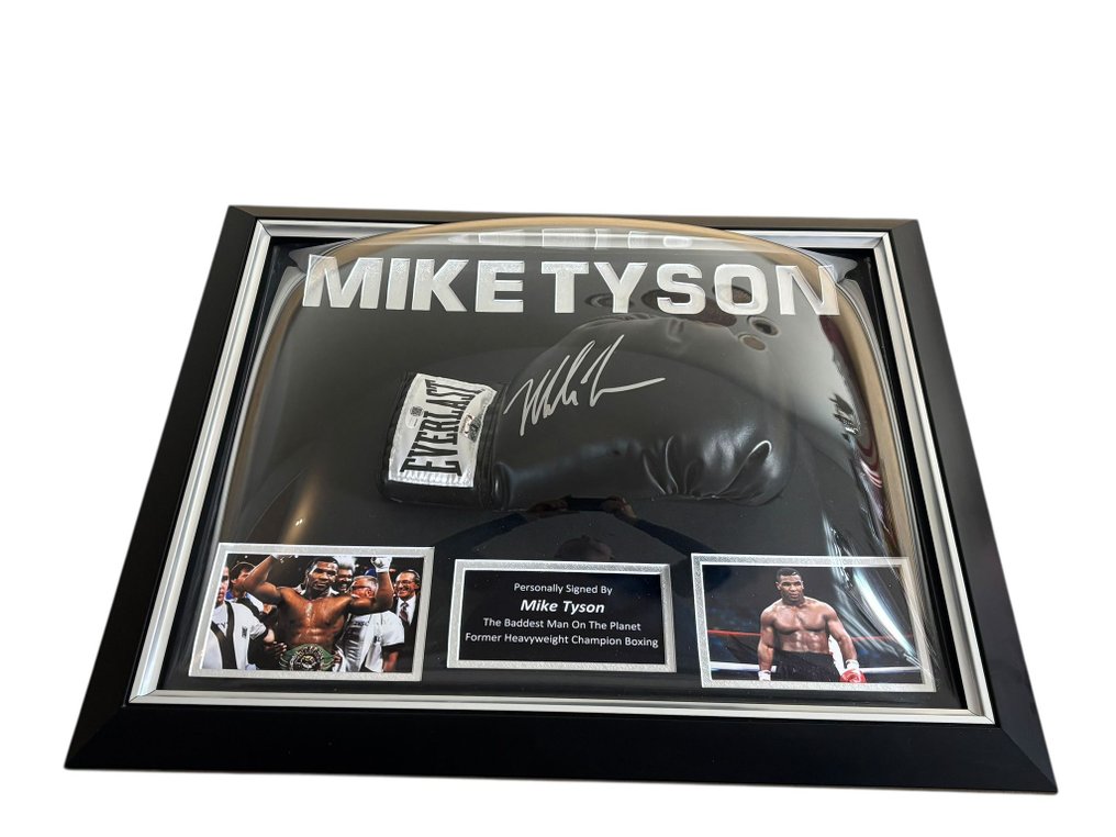 Mike Tyson Premium Frame – Museum Quality - Bokshandschoen  #2.1