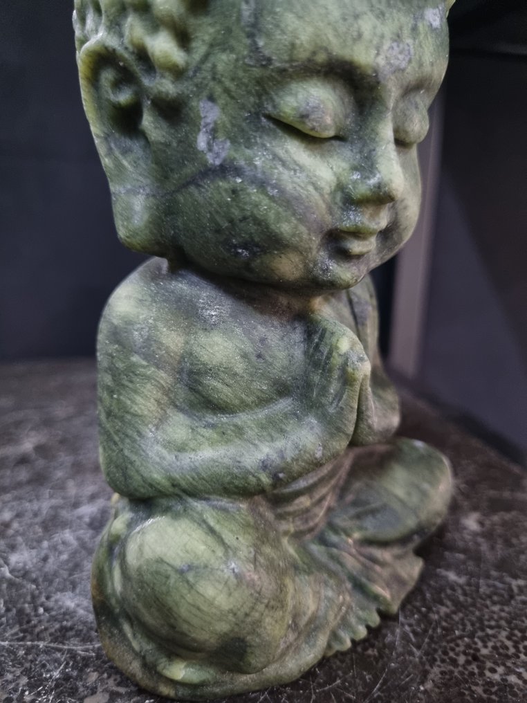 Big Jade Buddha - Height: 150 mm - Width: 85 mm- 996 g #1.0