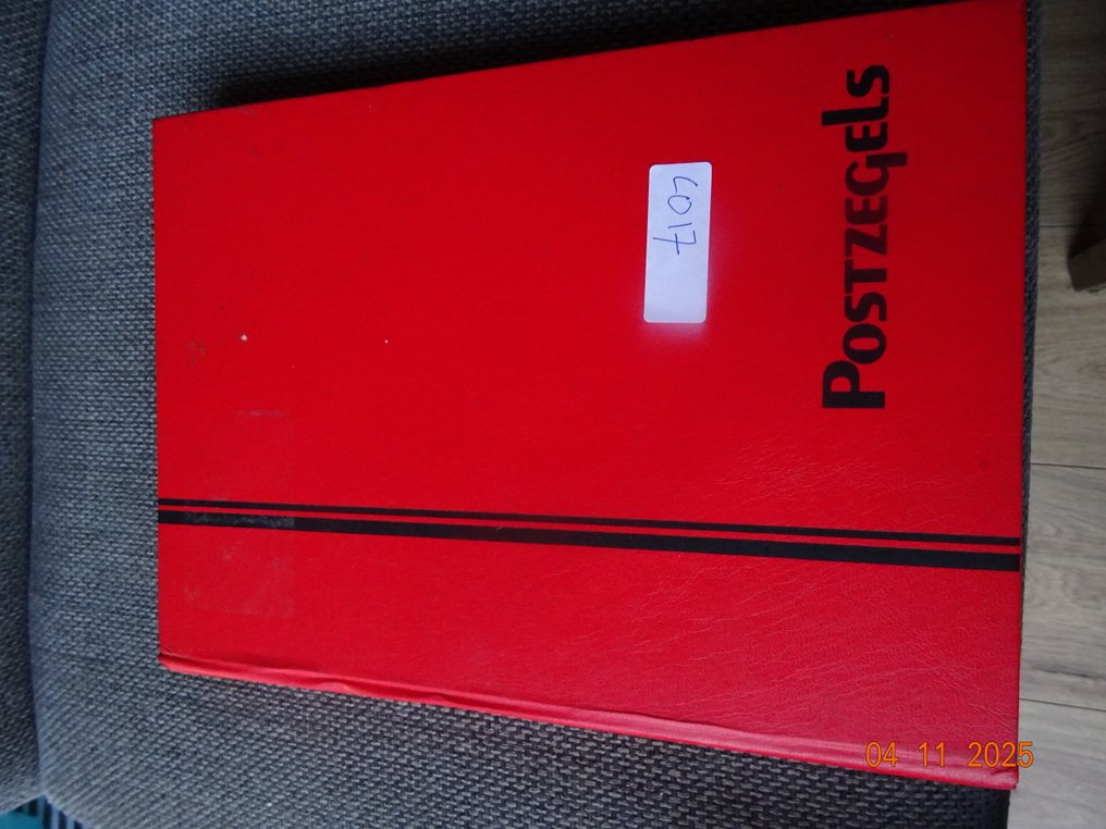 World - world of stock books #2.1