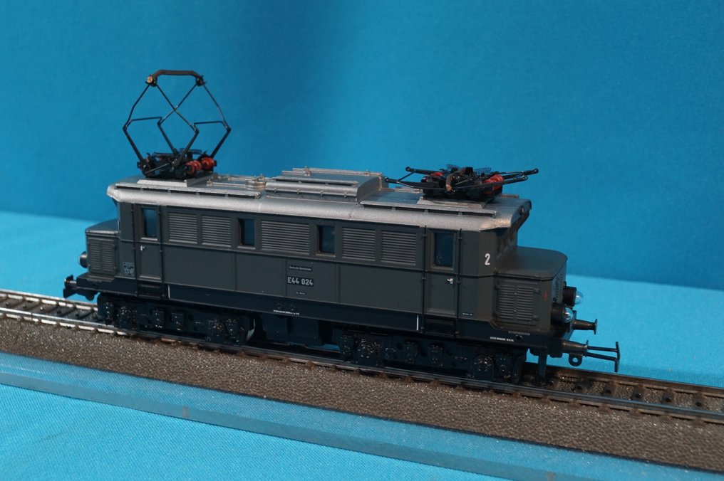 Märklin H0 - 30111 - Modellvonat mozdony (1) - BR E 44 - DB #1.0