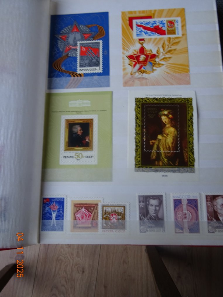 World - world of stock books #4.3