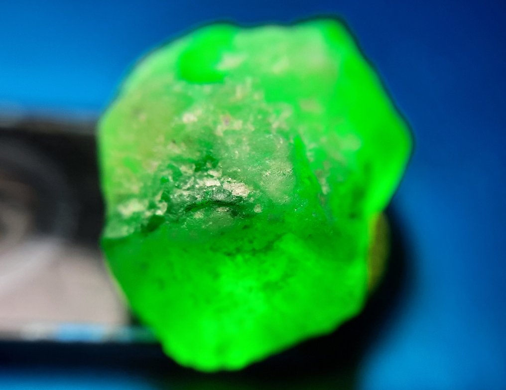 9 ct - Ubehandlet naturlig smaragd Grov- 1.8 g #4.3