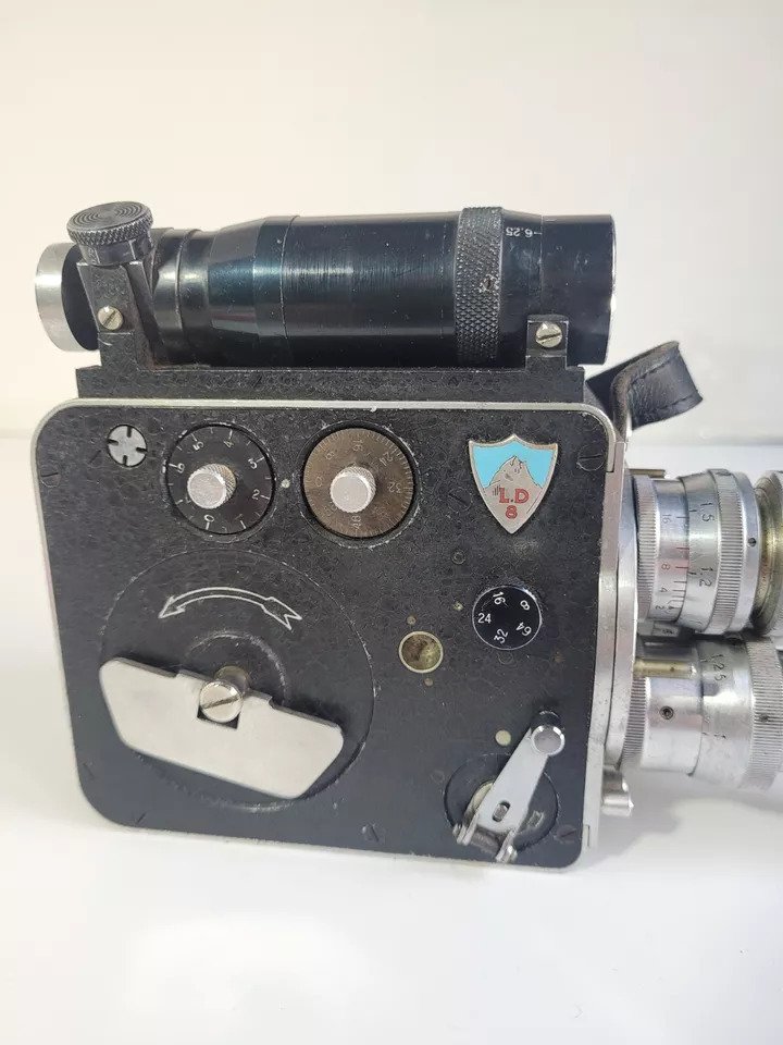 Pierre Leveque LD8 Cinepresa #1.0