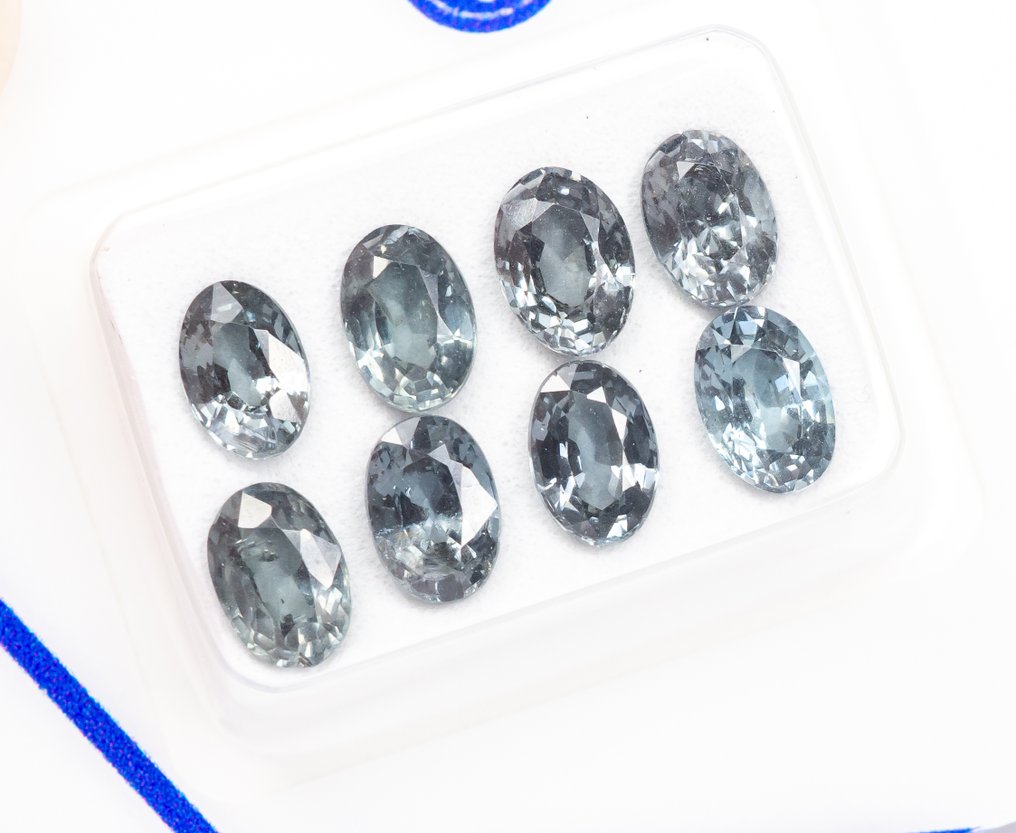 沒有保留價 - 8 pcs  尖晶石  - 4.65 ct - Antwerp Laboratory for Gemstone Testing (ALGT) - 濃藍綠色 #1.0
