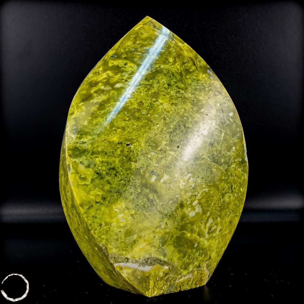 Πολύ σπάνια φυσική φλόγα σε σερπεντίνη. Από το Περού- 864.68 g #4.3