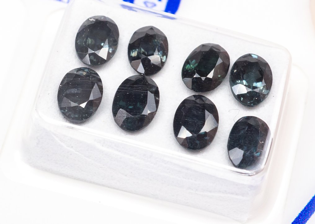 χωρίς τιμή ασφαλείας - 8 pcs Σπινέλιος - 5.10 ct - Antwerp Laboratory for Gemstone Testing (ALGT) - Σκούρο μπλε-πράσινο #2.1