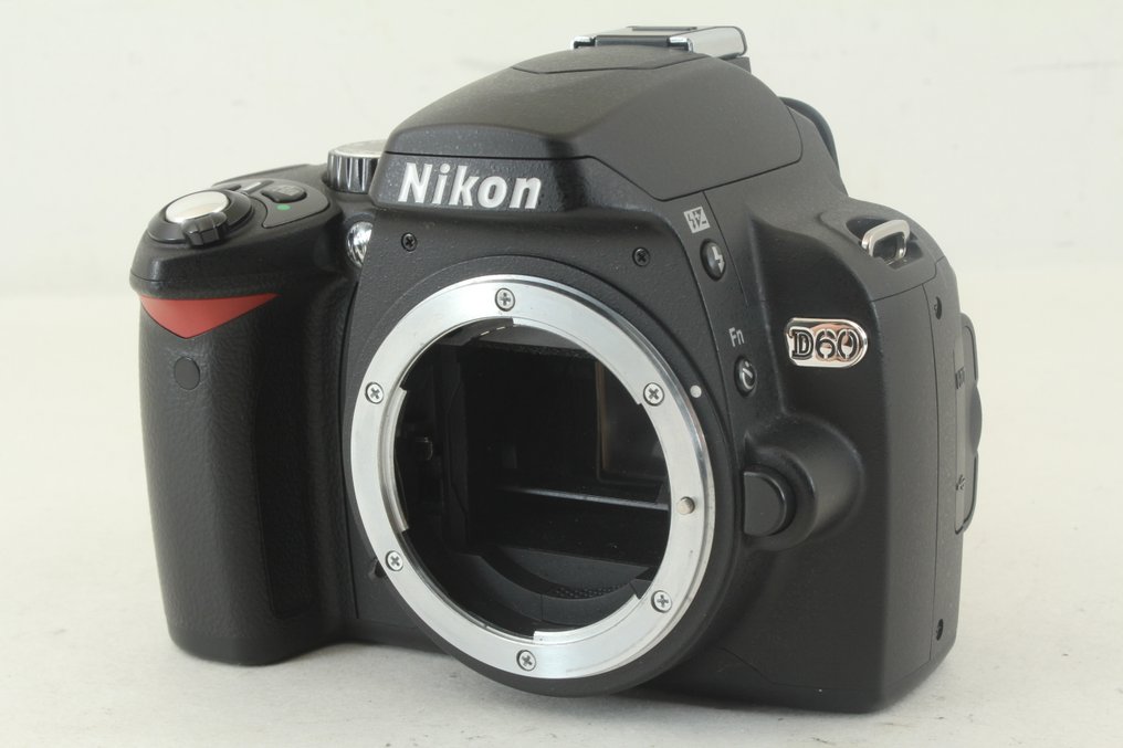 Nikon D60|Nikon DX AF-S Nikkor 18-55mm F/3.5-5.6G VR Ψηφιακή φωτογραφική μηχανή #1.0