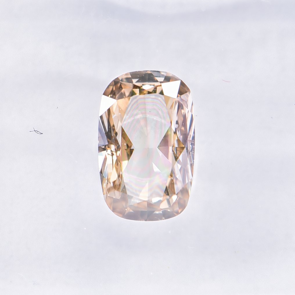沒有保留價 - 1 pcs 鑽石 (天然彩色) - 0.67 ct - 枕形 - Fancy 褐色 黃色 - VS2 - 國際寶石學院(International Gemological Institute (IGI)) - VG #4.3