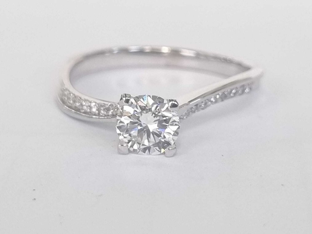 Kihlasormus - 18 kt. Valkokulta - 0.75ct. tw. Timantti (Luonnollinen) - Timantti #1.0