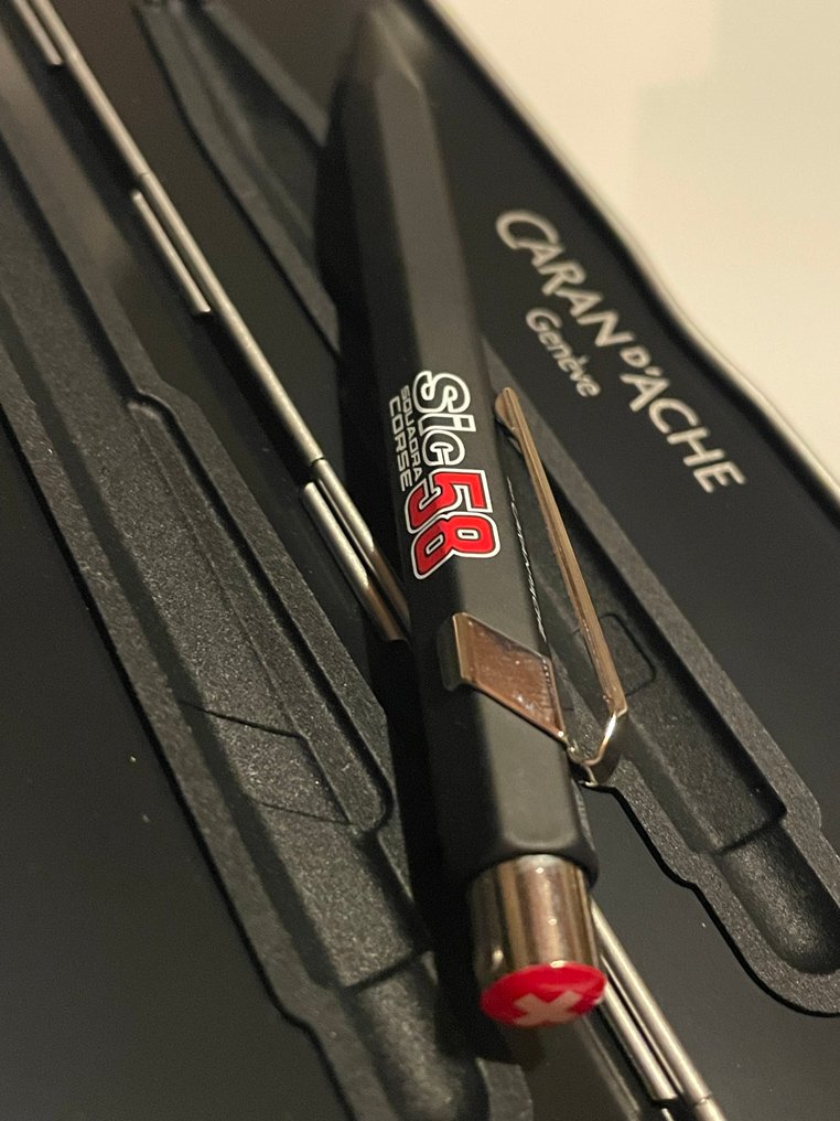 Caran d'Ache - 849 - Stilou #1.0