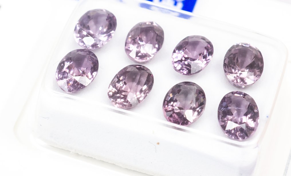 Ingen mindstepris - 8 pcs Spinel - 4.41 ct - Antwerp Laboratory for Gemstone Testing (ALGT) - Intens Vivid Pink #2.1