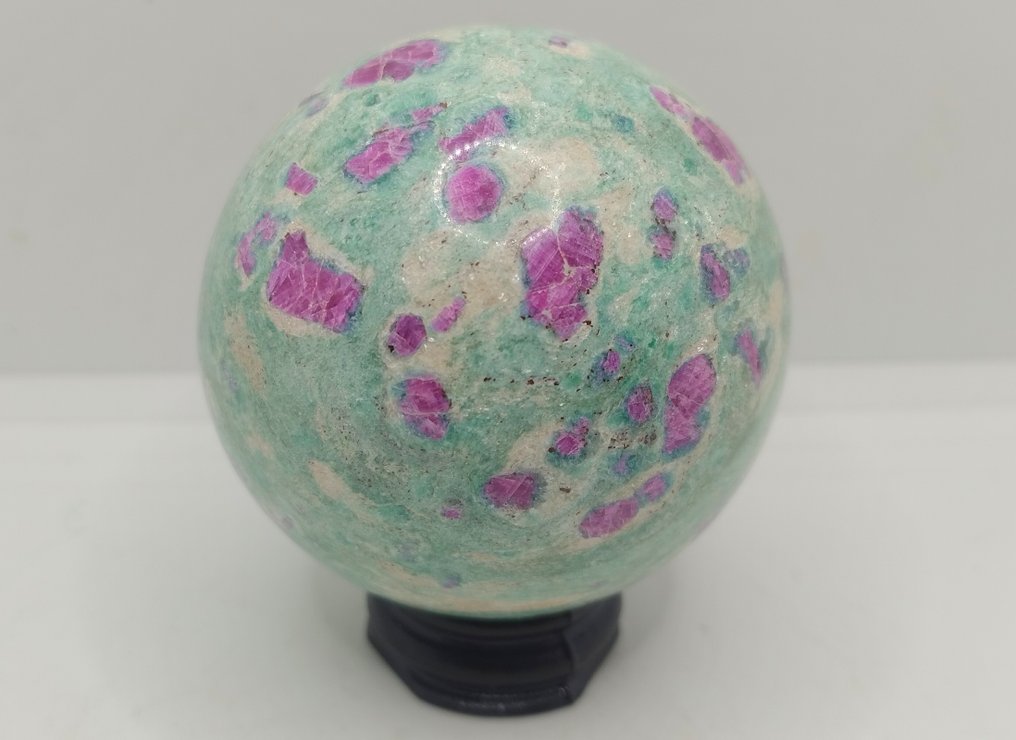 Top Quality - Ruby in Zoisite - Sphere- 279 g #2.1