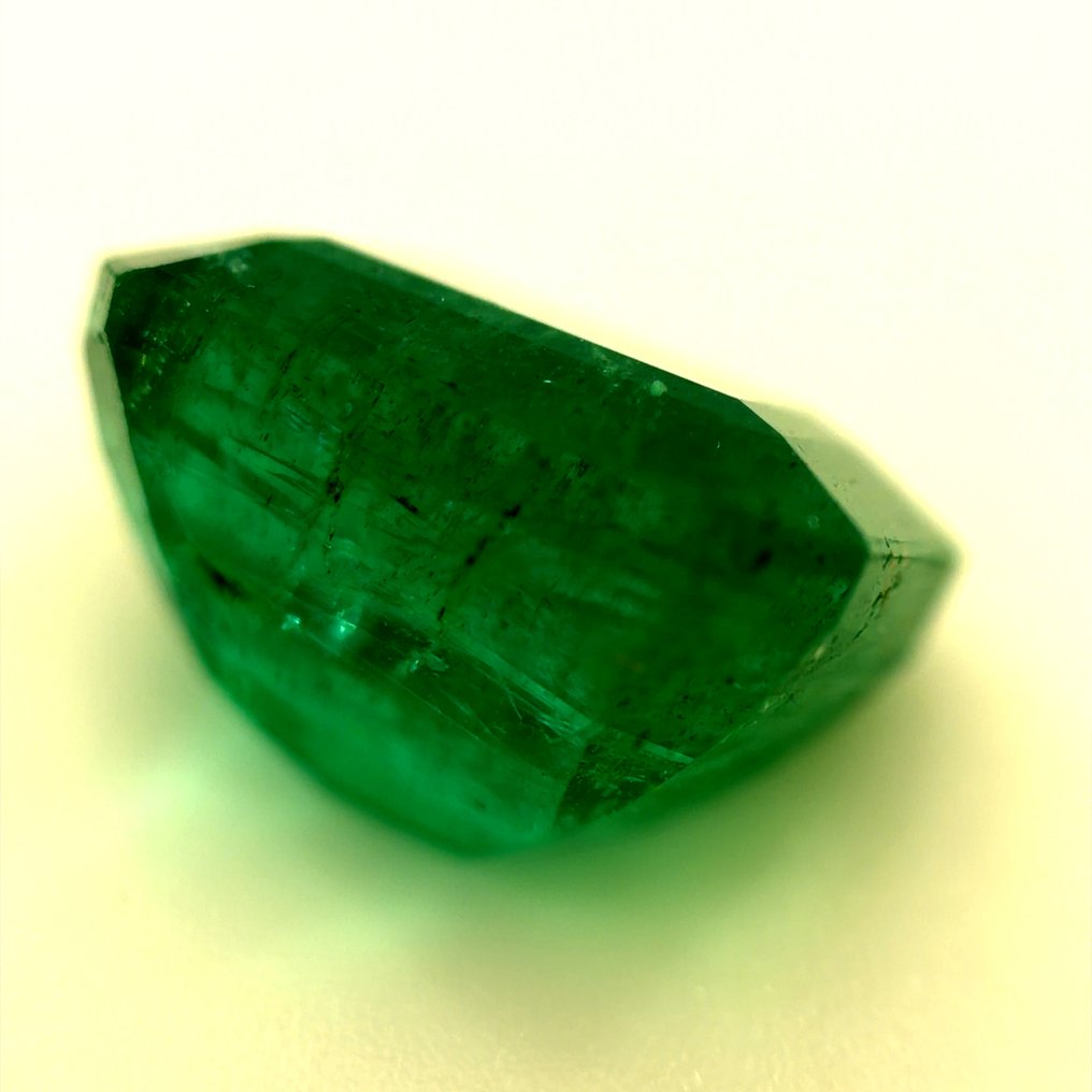 1 pcs  Groen Smaragd  - 4.63 ct - International Gemological Institute (IGI) - Natuurlijke smaragd #3.2