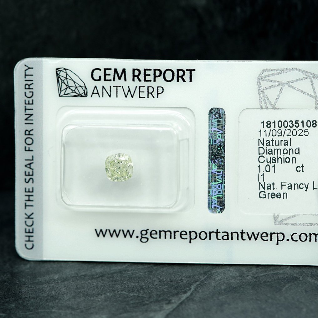 1 pcs Διαμάντι  (Φυσικού χρώματος)  - 1.01 ct - Κούσιον - Fancy light Πράσινο - I1 - Gem Report Antwerp (GRA) #4.3