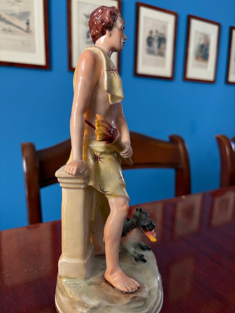 Sitzendorf - 小雕像, Jongeman met draak - Unicum - 24 cm - 瓷 #3.2