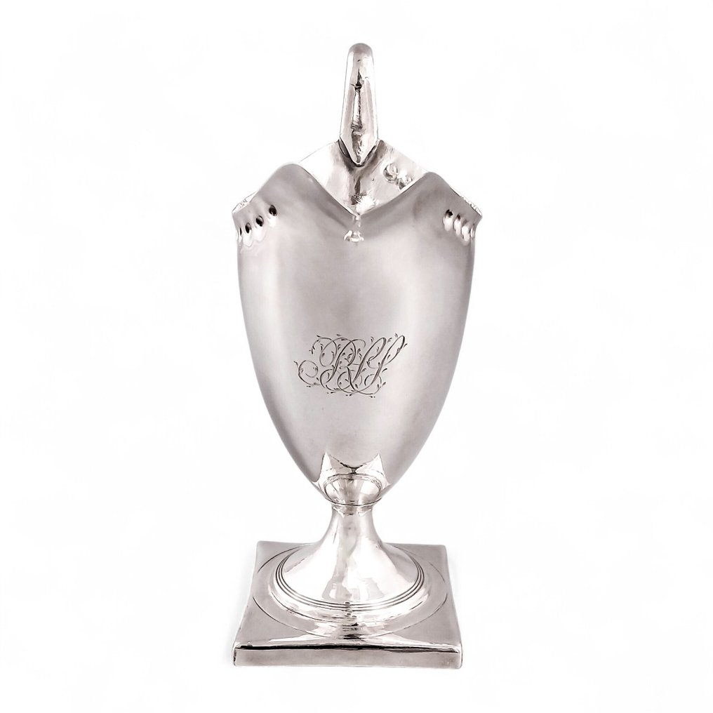 Georgian sterling silver cream jug with beaded rim and pedestal base - Samuel Godbehere & Edward Wigan (1796) - Bricchetto per il latte - .925 argento #1.0