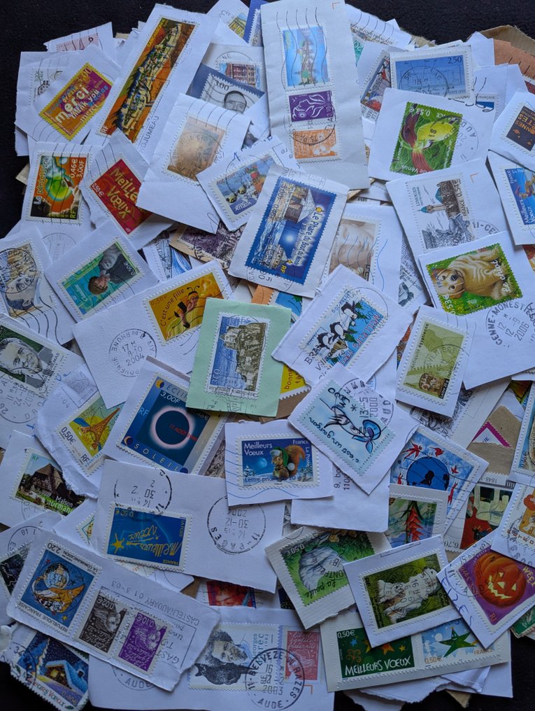 Γαλλία - Χιλιάδες μοντέρνα γραμματόσημα. - sur fragments dans 2 grandes boites #2.1