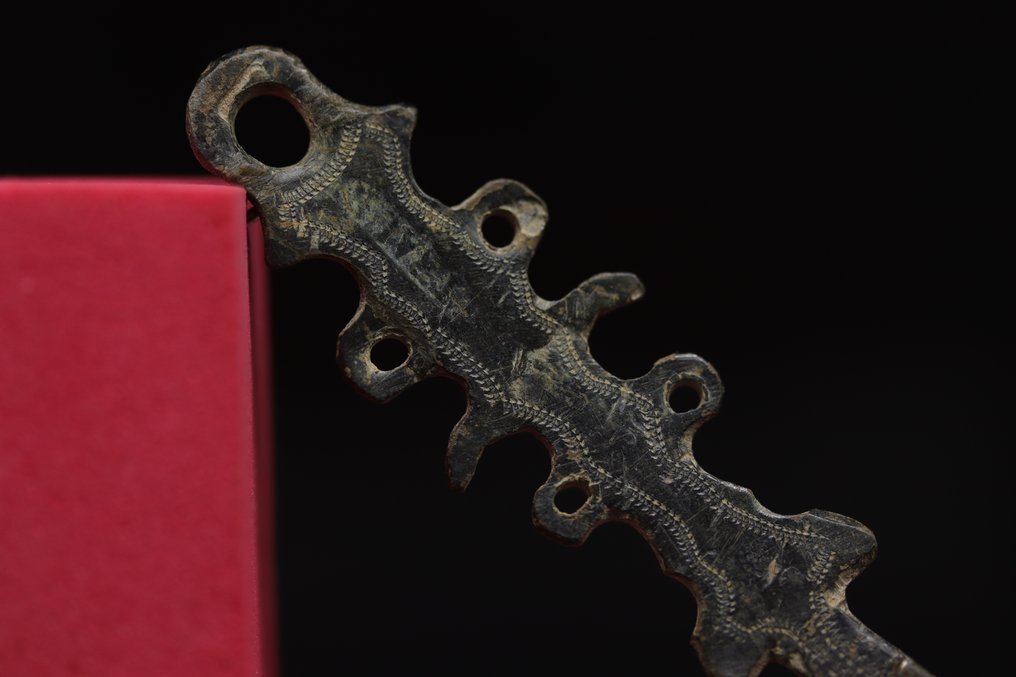 Roman (Republican) - Proconsul Gaius Trausius Bronze Personal Pin - 11.3 cm  (No Reserve Price) #3.2