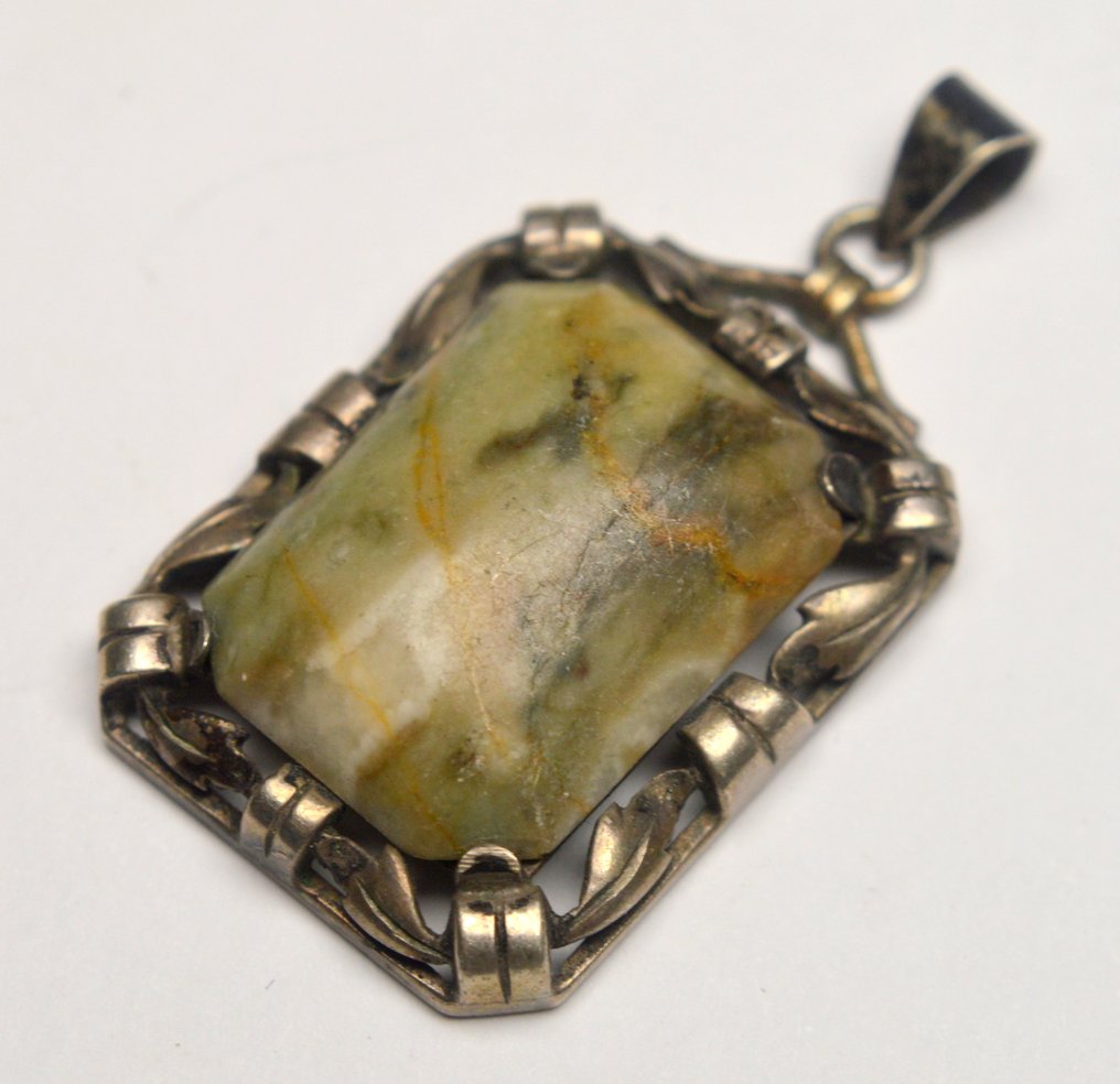 835 ezüst - Függő - Jugendstil - Zöld jáspis #1.0