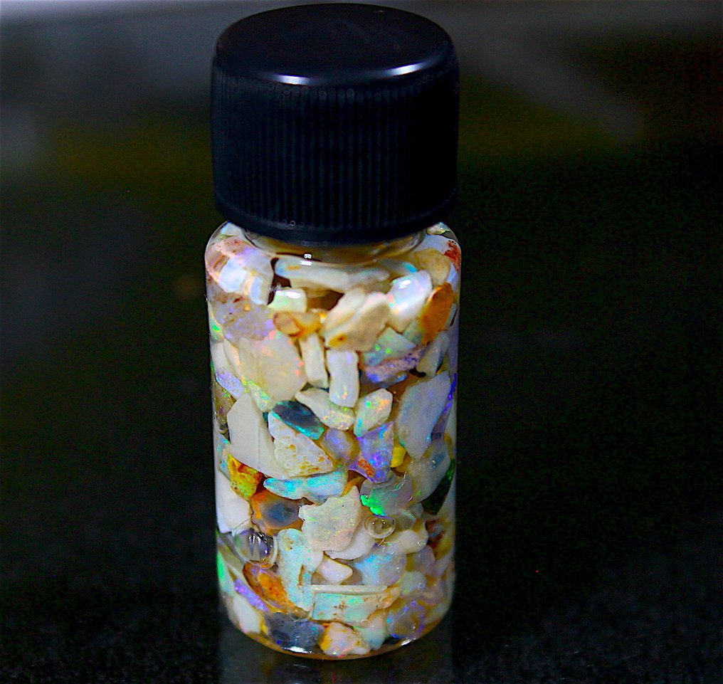 Βάζο με Αυστραλιανό Κρύσταλλο Ακατέργαστο Όπάλ από το Lightning Ridge- 23.6 g #1.0