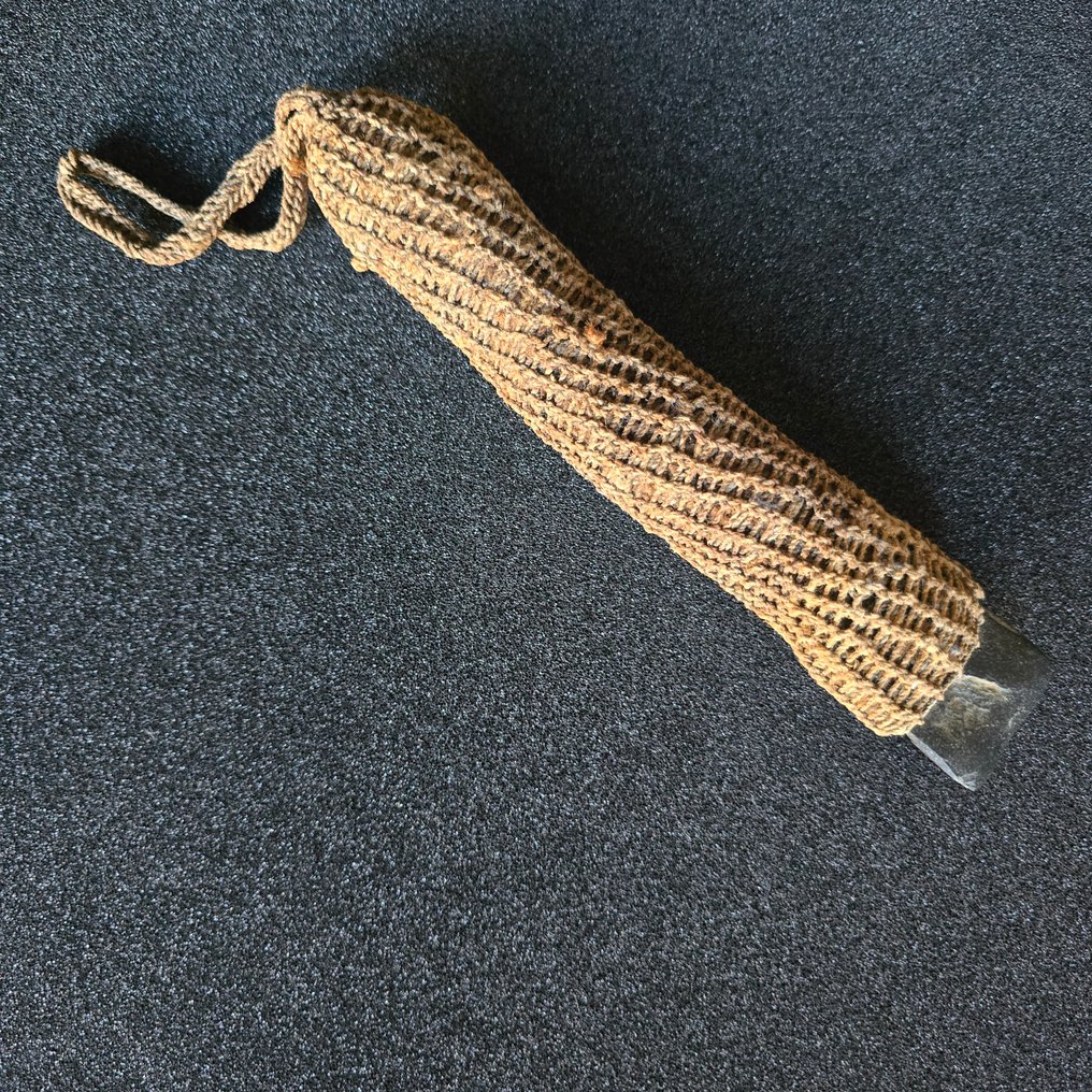 Vingerbijl - Baliem-laakso - Dani - West-Papua  (Ei pohjahintaa) #1.0