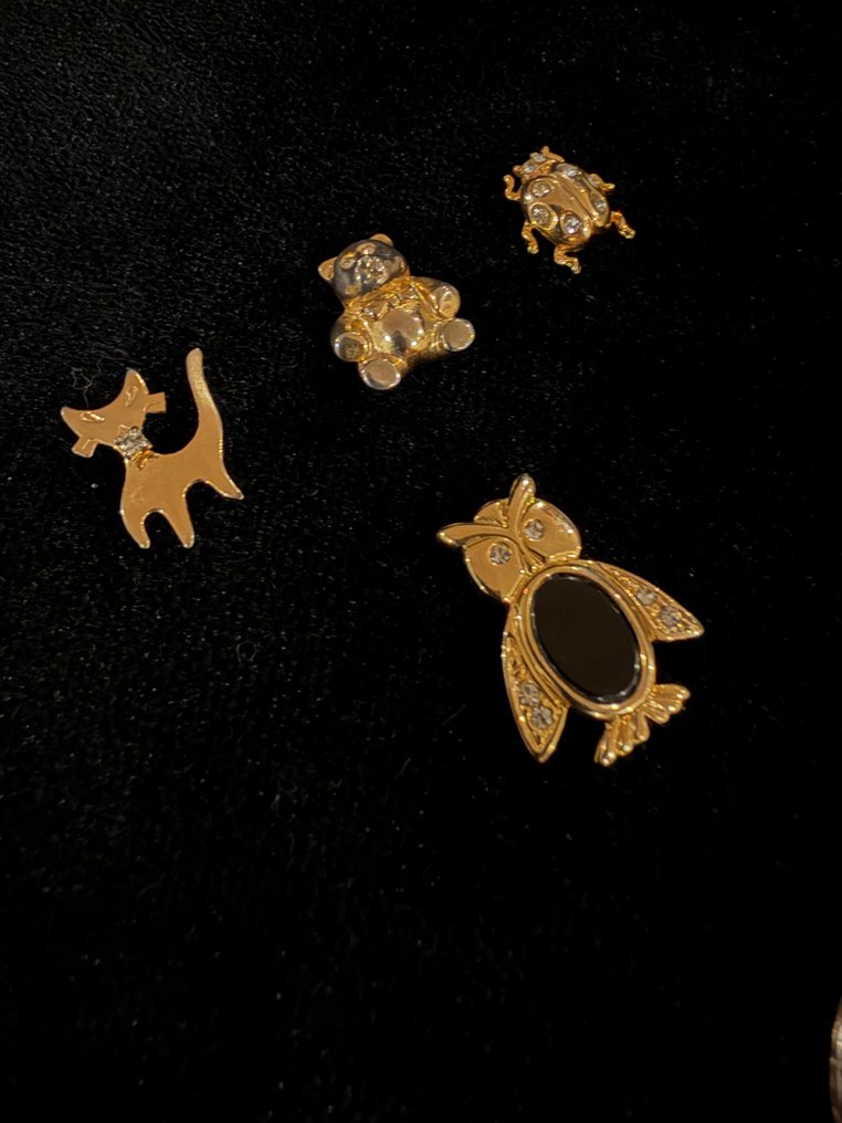 9 Συλλογή εκλεπτυσμένων ευρωπαϊκών καρφιδιών και κλιπ για φουλάρι με 835 ασήμι, Art Deco, περίπου. - Καρφίτσα #1.0