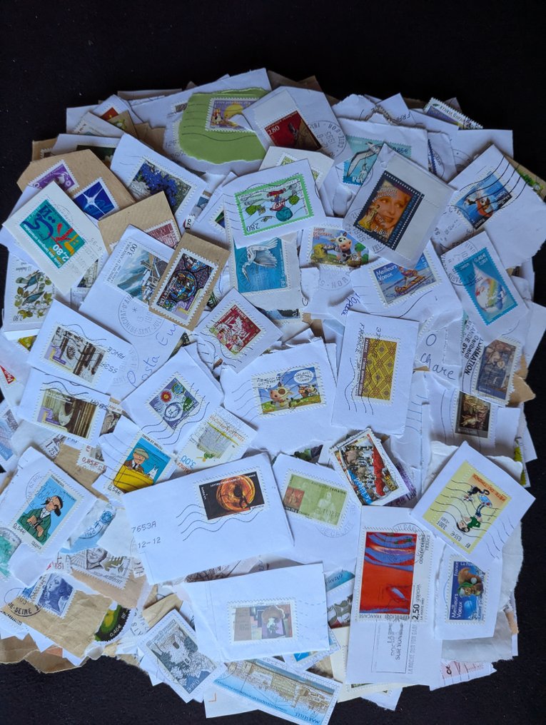 Γαλλία - Χιλιάδες μοντέρνα γραμματόσημα. - sur fragments dans 2 grandes boites #4.3