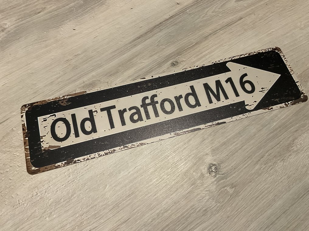 Old Trafford M16 - 标志, 艺术品  #1.0