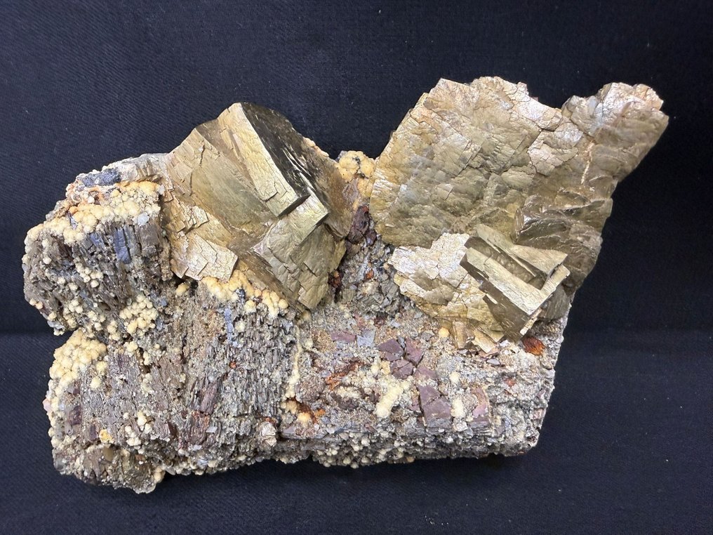 Pyrite and Siderite on Pyrrhotite matrix Specimen - Height: 15 cm - Width: 10 cm- 1397 g #1.0