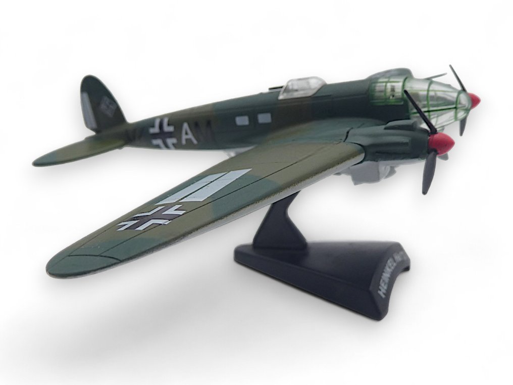 Luftwaffe (Germany) 1:72, 1:100, 1:140 - Modell militärt fordon (3) - Heinkel He 111 / Messerschmitt Me-262 / Messerschmitt Me 262 "Schwalbe" - World War II - Serie: "WIR.DIENEN.DEUTSCHLAND" #1.0