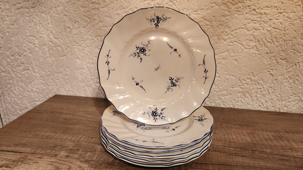 Villeroy & Boch - Table service for 6 (6) - Vieux Luxembourg - Porcelain - Old Luxembourg #1.0