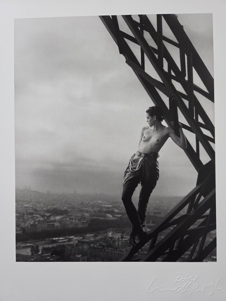 Peter Lindbergh - Mathilde on Eiffel tower #4.3