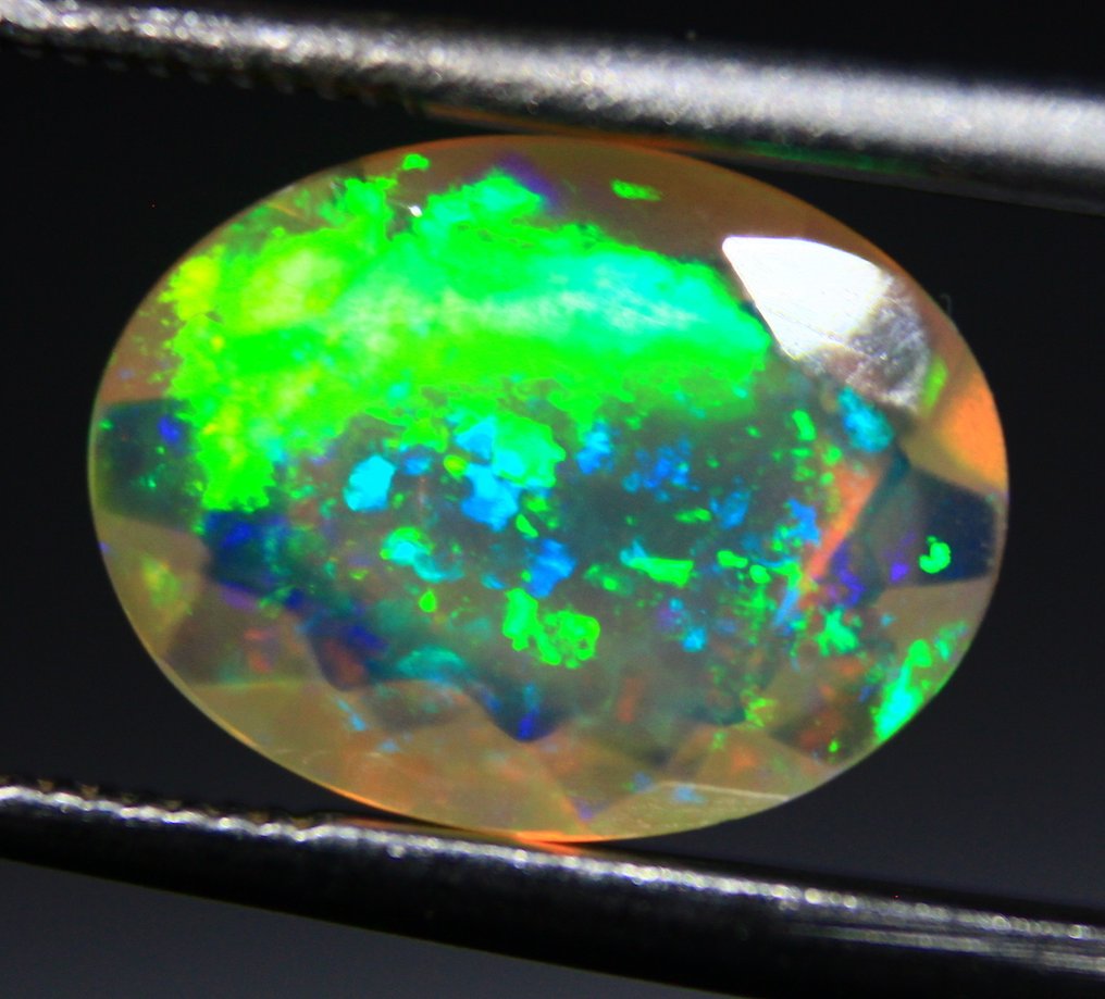 Cts 1.75 天然埃塞俄比亚欧泊 Faceted - 高度: 10.5 mm - 闊度: 8 mm- 0.35 g #1.0